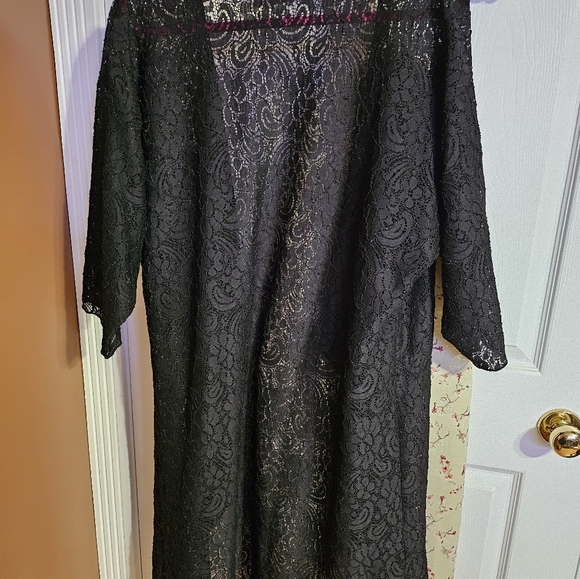 Lularoe Shirley Size M EUC - Picture 4 of 5